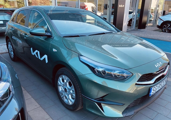 Kia Ceed cena 109900 przebieg: 8000, rok produkcji 2024 z Gliwice małe 37